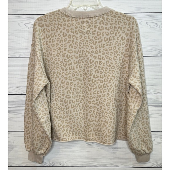 GAP leopard print oversized crop sweatshirt, size small - Picture 6 of 11